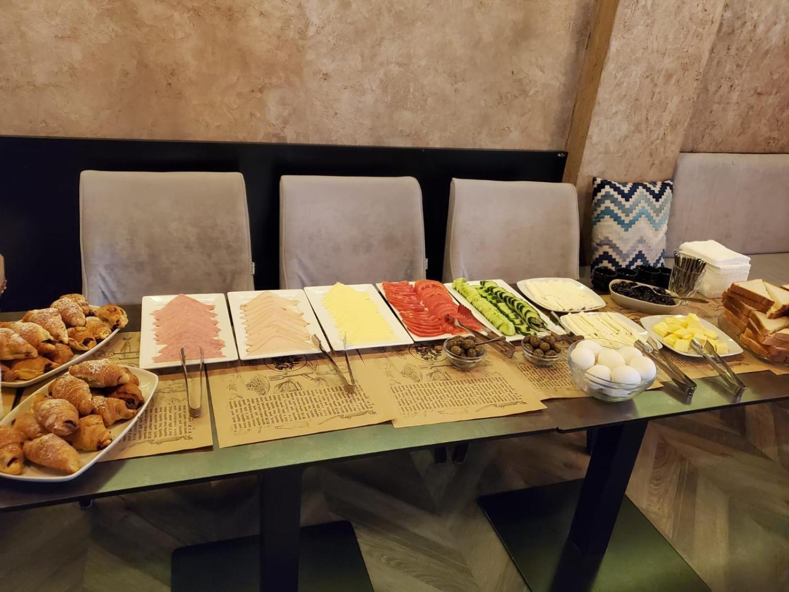 Hotel Shehu Gjirokastra Zewnętrze zdjęcie