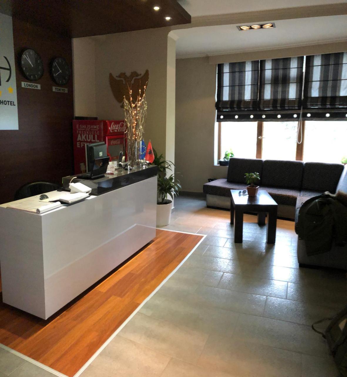 Hotel Shehu Gjirokastra Zewnętrze zdjęcie